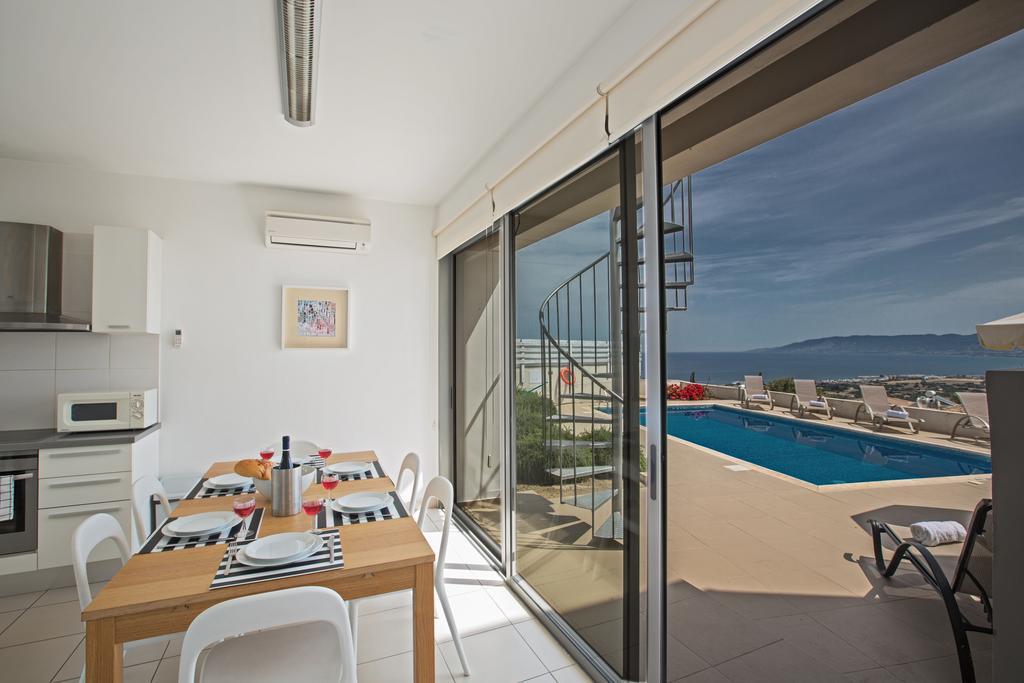 Esprit Villa 20 Polis Room photo